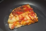 Pizza wieder knusprig: aufwärmen in der Teflon Pfanne