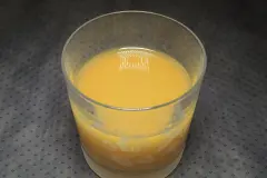 Naturtrüber Apfelsaft gegen Verstopfung