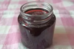 Schwarzwälder-Kirsch-Gelee aus Kirschsaft