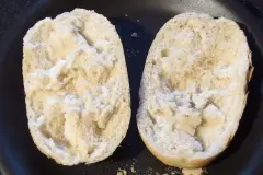 Zu krosse und harte Aufbackbrötchen