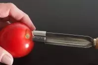 Tomatenstrunk leicht entfernen