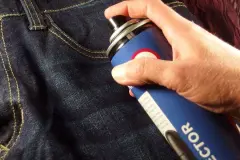 Jeans bleiben länger sauber und trocken