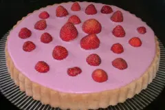 Erdbeerkuchen mit Erdbeerpüree
