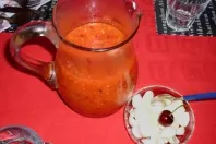 Pikante Kirsch-Gazpacho