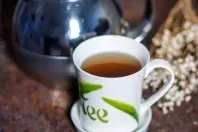 Die richtige Wassertemperatur für grünen Tee ohne Thermometer