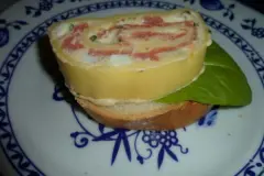 Käse-Lachs-Rolle