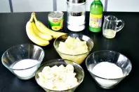 Exotischer Bananen-Kokosnuss-Ananas-Aufstrich