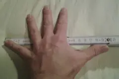 Kein Zollstock zur Hand? Die eigenen Maße kennen reicht