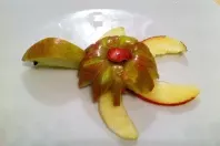 Meerestiere aus Äpfeln - Apfel Schildkröte und Apfel Krebs