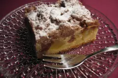 Apfelkuchen vom Blech mit Schokostreuseln