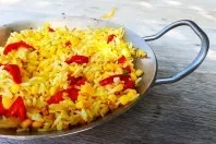 Vegetarische Gemüsepfanne mit Reis