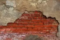 Salpeter im Mauerwerk entfernen