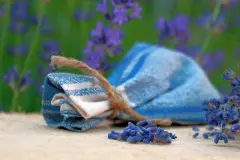 Lavendel ernten und Duftsäckchen selber machen