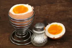 Eier im Dampf gegart - besser als gekocht