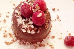 Schokoladen-Chia-Samen-Pudding- oder Eis - vegan