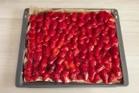 Marmorierter Erdbeerkuchen - supereinfach