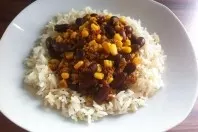 Chili con Carne mit Bohnen und Mais