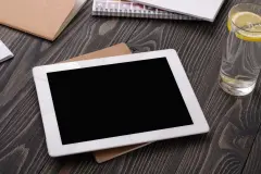 WhatsApp auf Tablet installieren