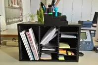 DIY - CD-Regal wird ein Schreibtisch-Organizer