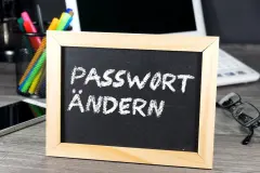 Online-Konten schützen - Passwörter regelmäßig ändern