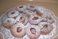 Leckere Pflaumen-Muffins mit Marzipan