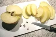 Kerngehäuse von Äpfeln mitessen - schädlich oder gesund?