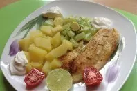Tilapia-Fischfilet mit Salzkartoffeln & Schmorgurken