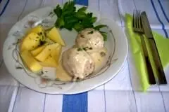 Ostpreußische Kalbfleisch-Klöße
