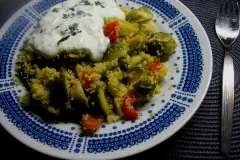 Rosenkohl-Gem&uuml;se-Pfanne mit Couscous