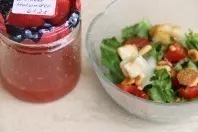 Marmeladenreste als Salatdressing