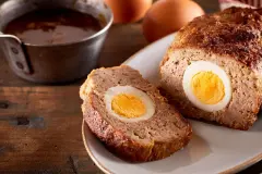 Gefüllter Hackbraten