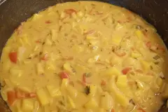 Vegetarisches Curry mit Nudeln