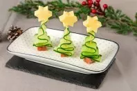 Gurken-Tannenbaum: Schneller Snack für Weihnachten