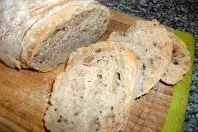 Brot mit Mandelmus selber backen