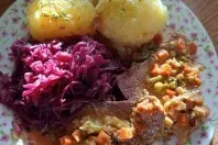 Sauerbraten in Gemüsesoße - einfach und lecker