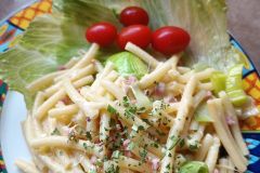 Nudelpfanne mit Speck - einfach & lecker