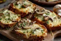 Champignon-Toast überbacken