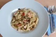 Penne mit Garnelen in Gemüse-Sahne-Soße