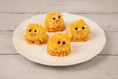 Frischkäse-Küken-Bällchen selber machen – Osterbrunch-Rezept