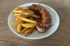 Currywurst aus der Heißluftfritteuse