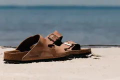 Birkenstock reinigen: Hausmittel & Tipps für gepflegte Sandalen