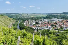 "Bernhards Welt" – Bleib doch einfach mal hier
