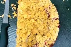 Zwetschgenkuchen mit Vanillepudding & Streuseln