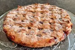 Preiselbeerkuchen mit Mürbeteig – einfach & schnell
