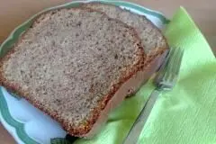 Haselnusskuchen aus der Kastenform