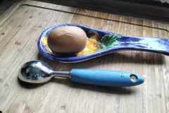 Kiwi einfach schälen