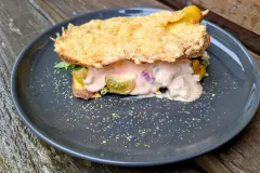 Kartoffel-Sandwich mit Hackfleisch
