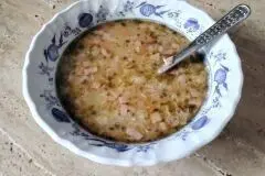 Chorizo-Suppe mit Kartoffeln & Gemüse