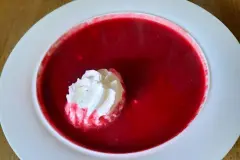 Rote-Bete-Suppe mit Kartoffeln
