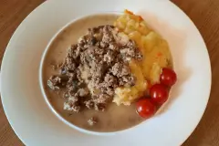 Haschee mit Kartoffelstampf